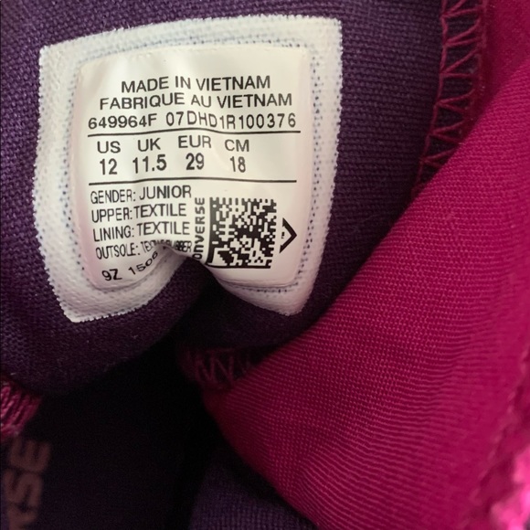 Converse Chuck Taylor All Star High Tops - Picture 7 of 7